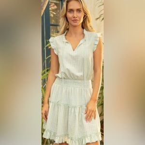 Casual chic mini-dress